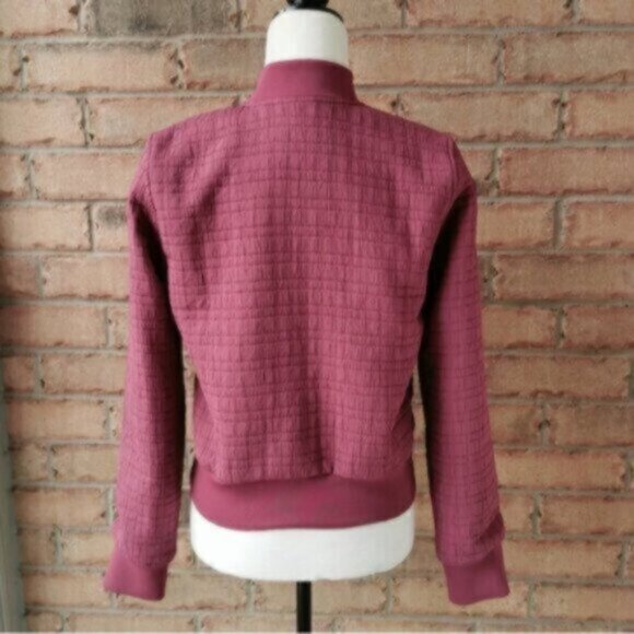 Lululemon reversible water repellant zip Serene Travels bomber jacket - Picture 8 of 10